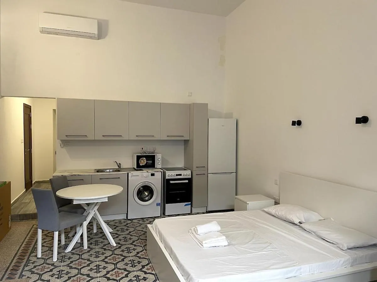 Holiday home The Old Mint House Sleeps 15 Villa Valletta Malta