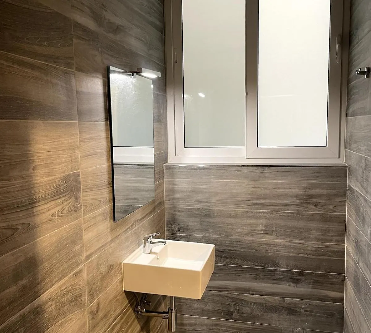 The Old Mint House Sleeps 15 Villa Valletta